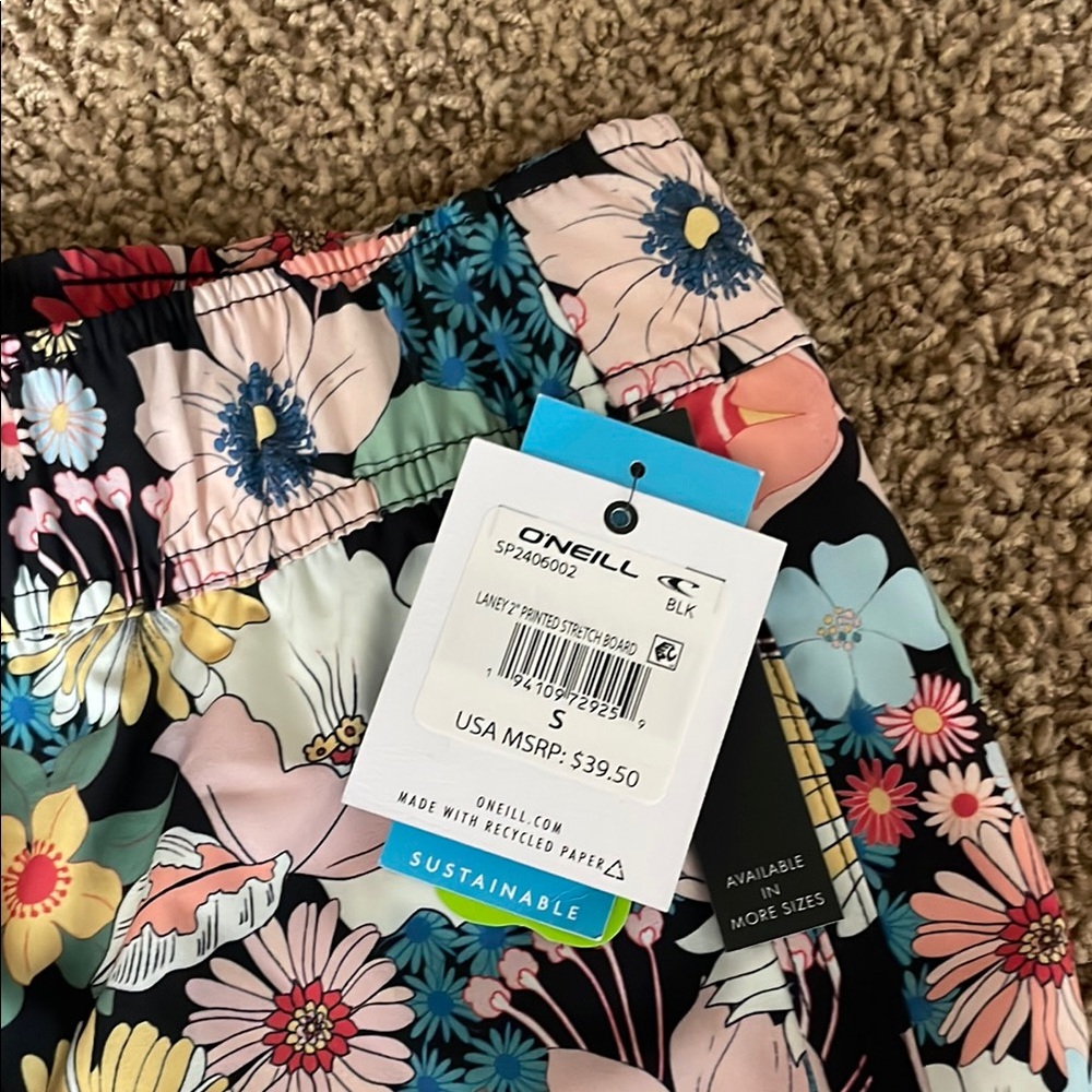 Brand New - O'Neill Women's Floral Print Board Shorts - Multicolor - Picture 2 of 4